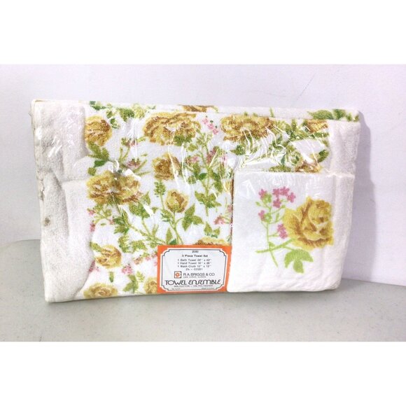 Vintage R.A. BRIGGS Floral Towel Set Mid Century Made USA New - Picture 1 of 6